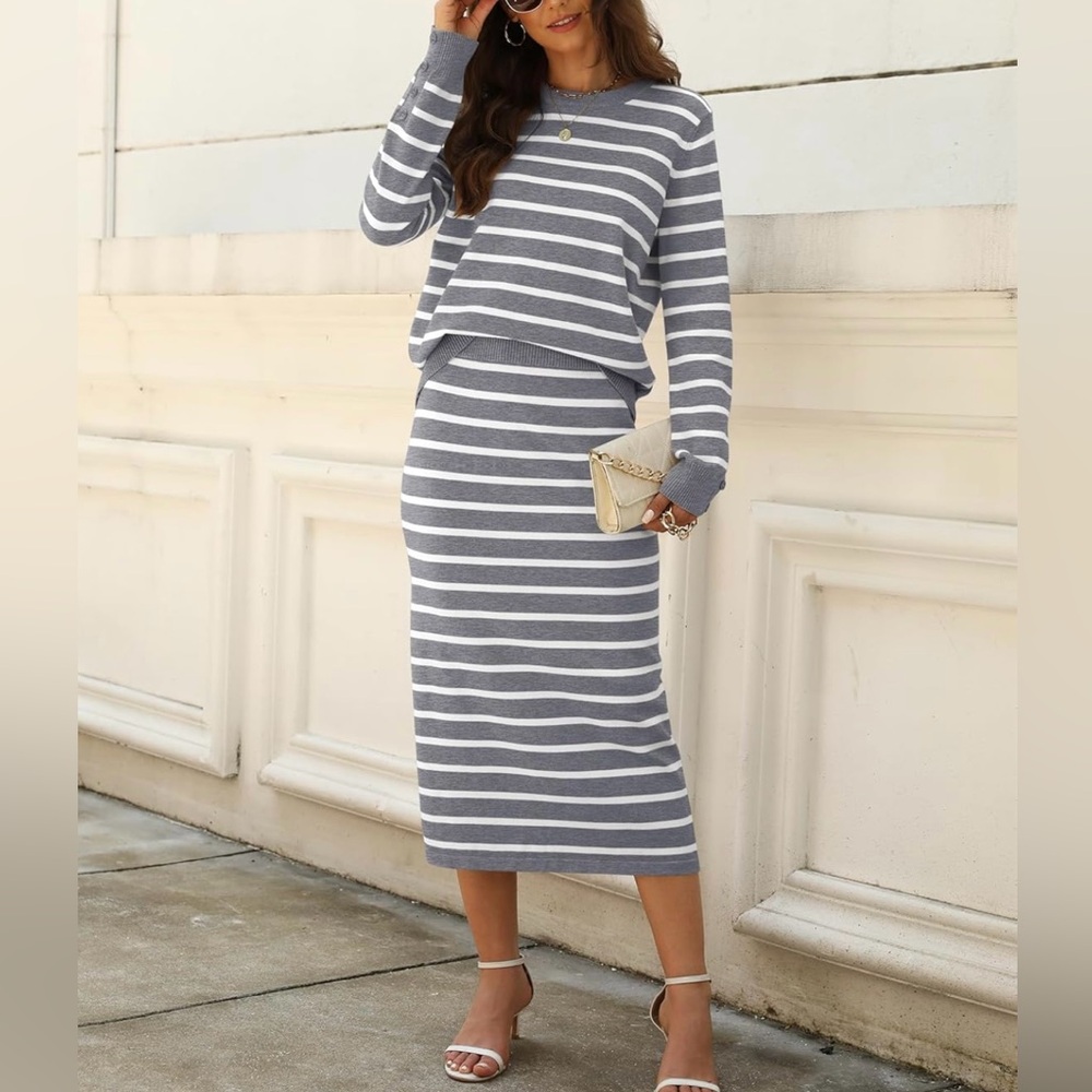 Striped Gray and White Women's Skirt Sweater Set Size XL
